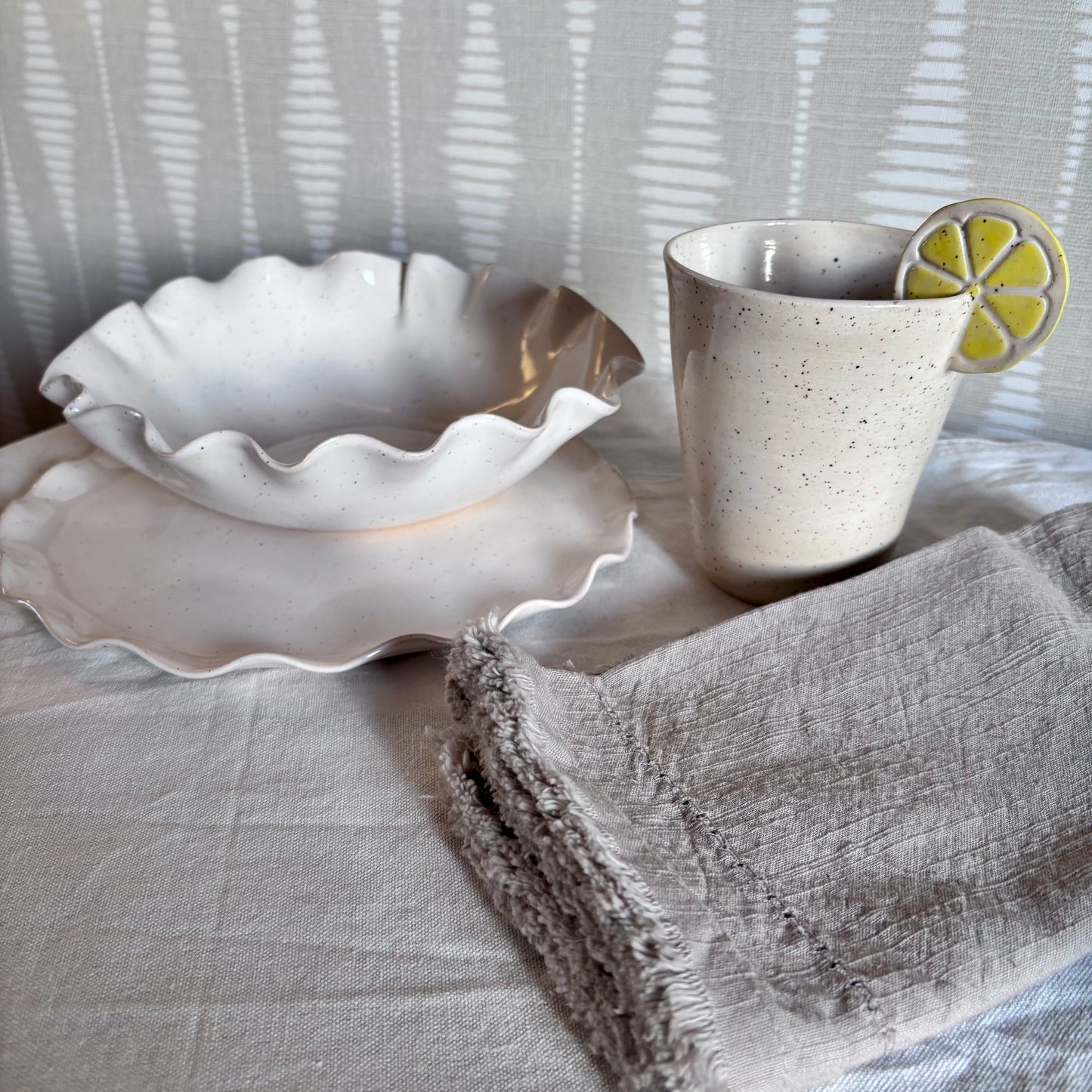 Assiette en céramique COROLLE