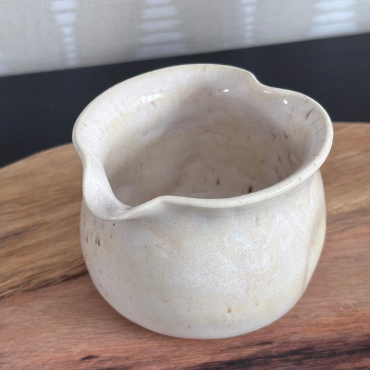 Le Petit Bol Verseur